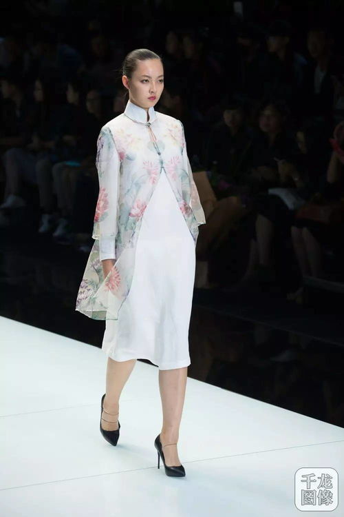 北京時(shí)尚控股 伊里蘭亮相2016北京時(shí)裝周 發(fā)布 四季 女裝產(chǎn)品